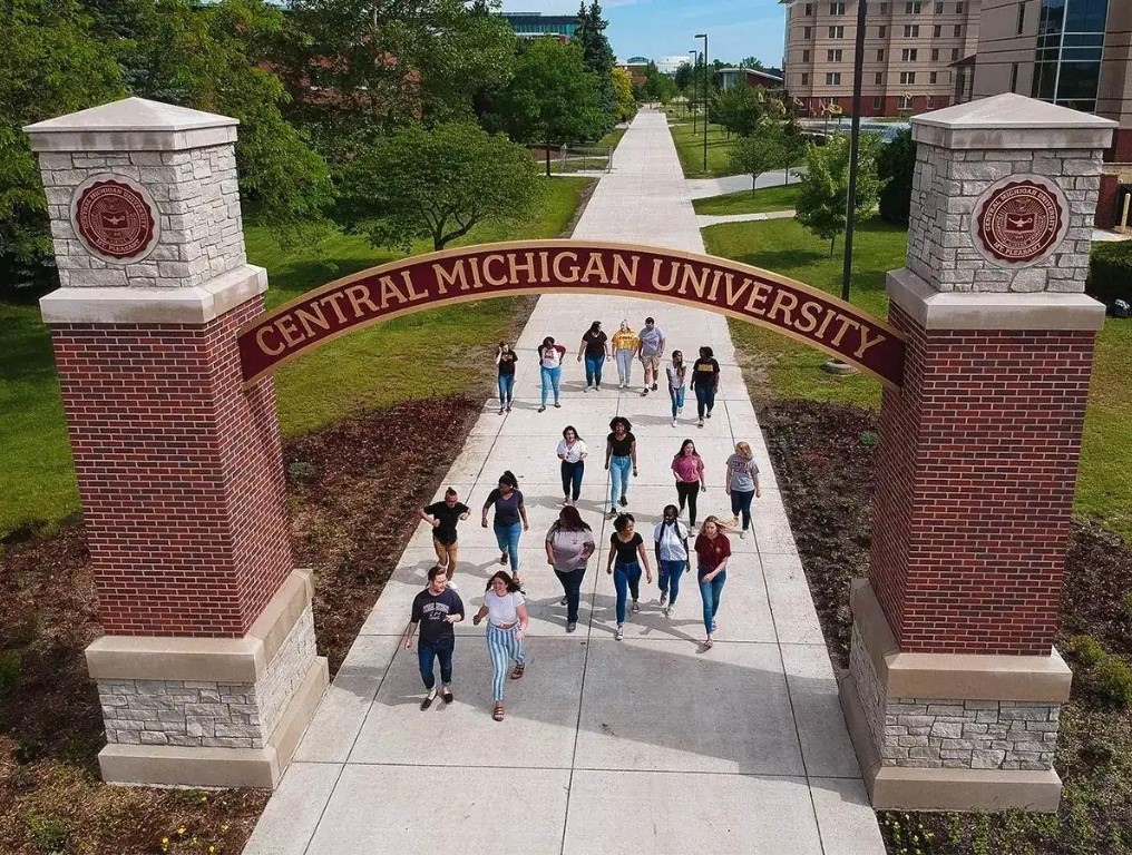 Exploring Central Michigan University: A Comprehensive Guide to Academics, Campus Life, and Beyond